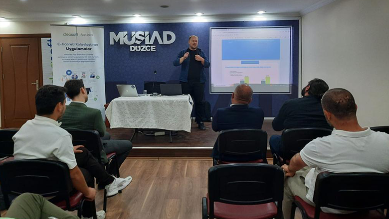 Düzcede E-Ticaret Sektör Liderleri Bir Araya Geldi