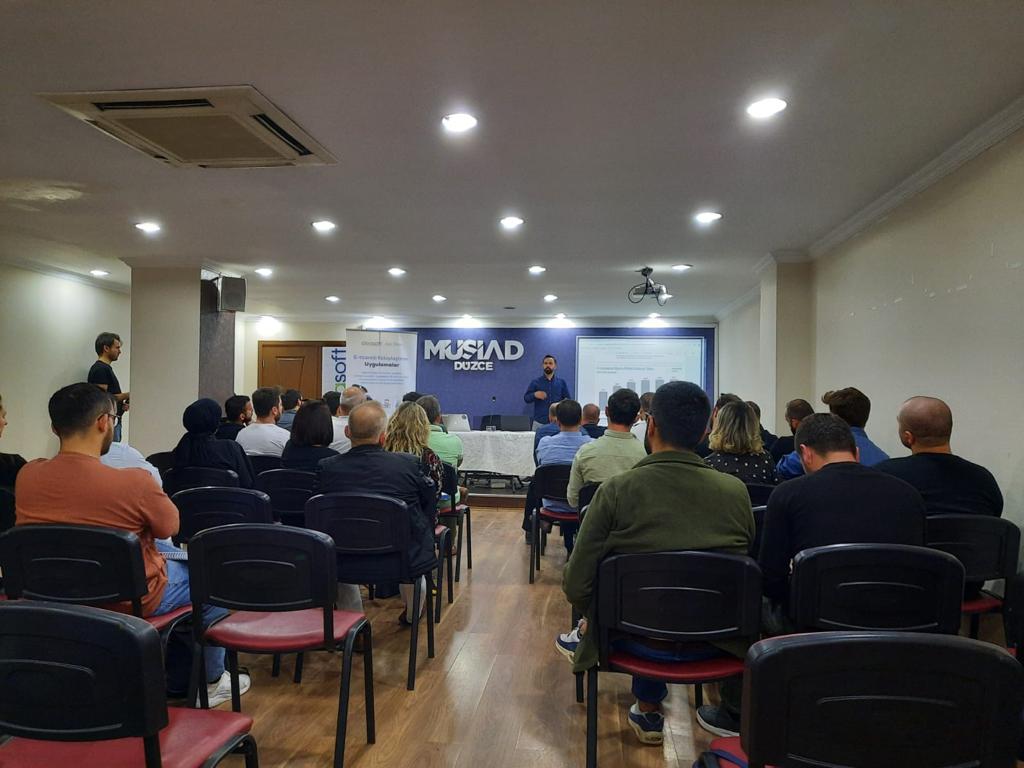 Düzcede E-Ticaret Sektör Liderleri Bir Araya Geldi