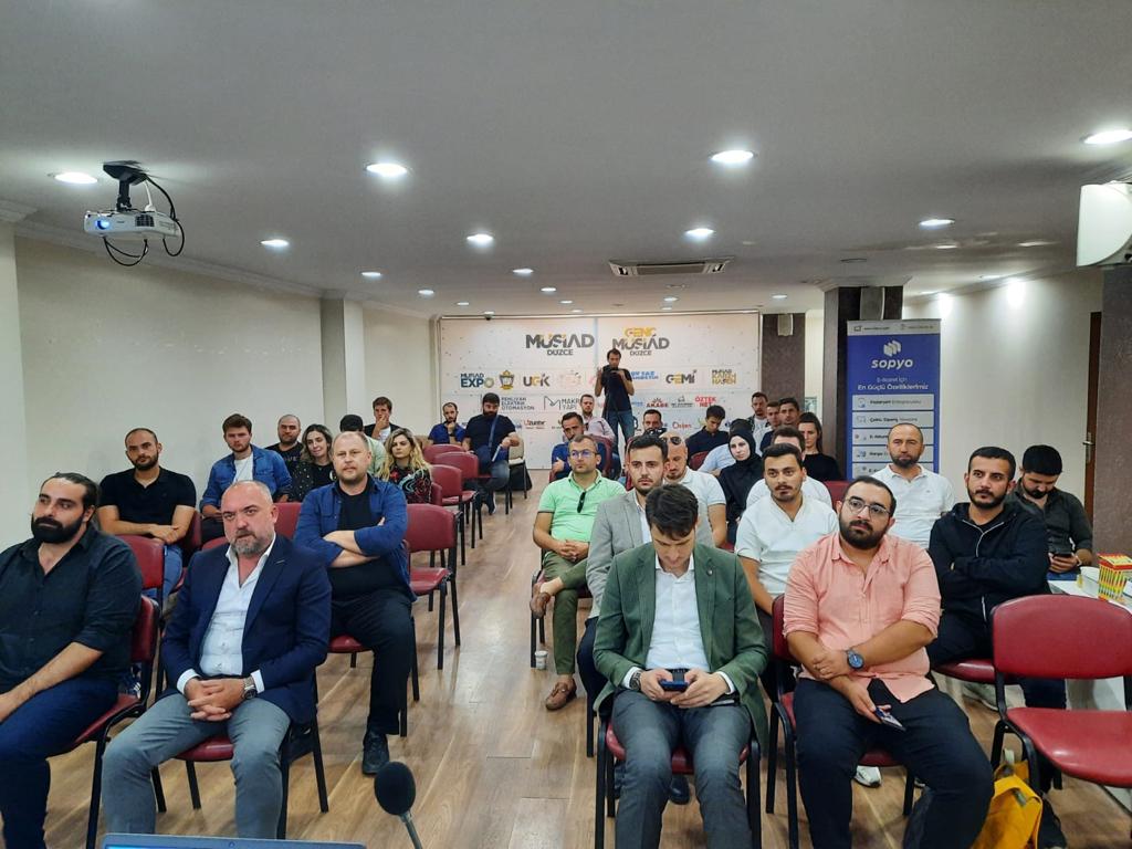Düzcede E-Ticaret Sektör Liderleri Bir Araya Geldi