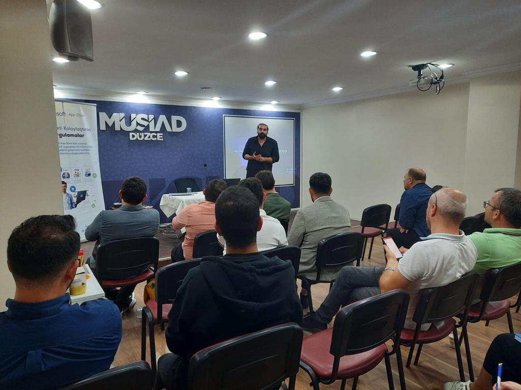 Düzcede E-Ticaret Sektör Liderleri Bir Araya Geldi