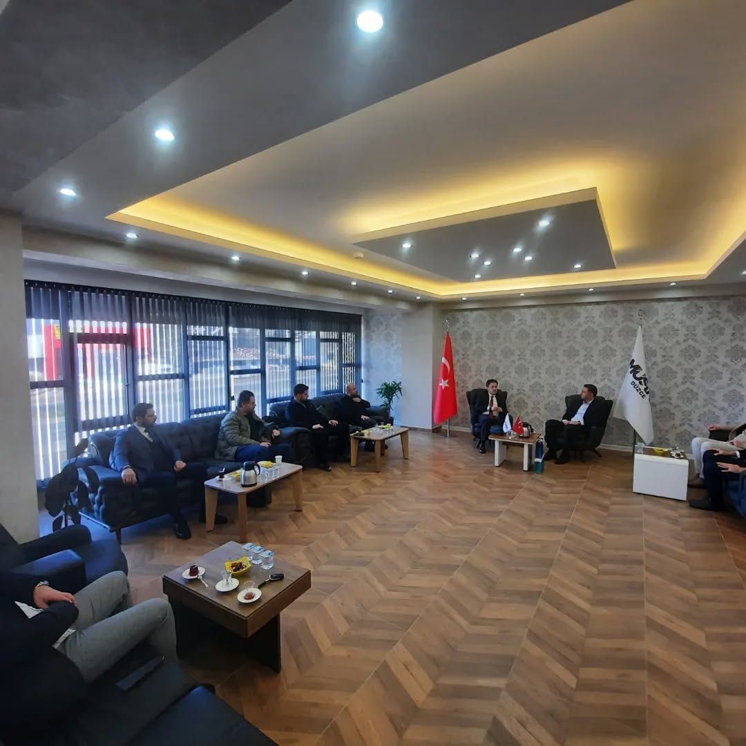 Emlak Katılım Düzce Şube Müdürü Sayın Fatih ÖZTÜRK Derneğimizi Ziyaret Etti