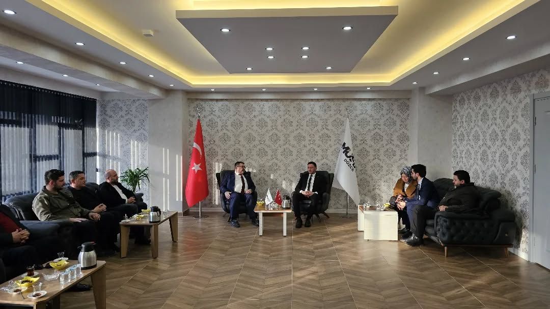 Ak Parti Belediye Meclis Üyeleri Derneğimizi ziyarette bulundular
