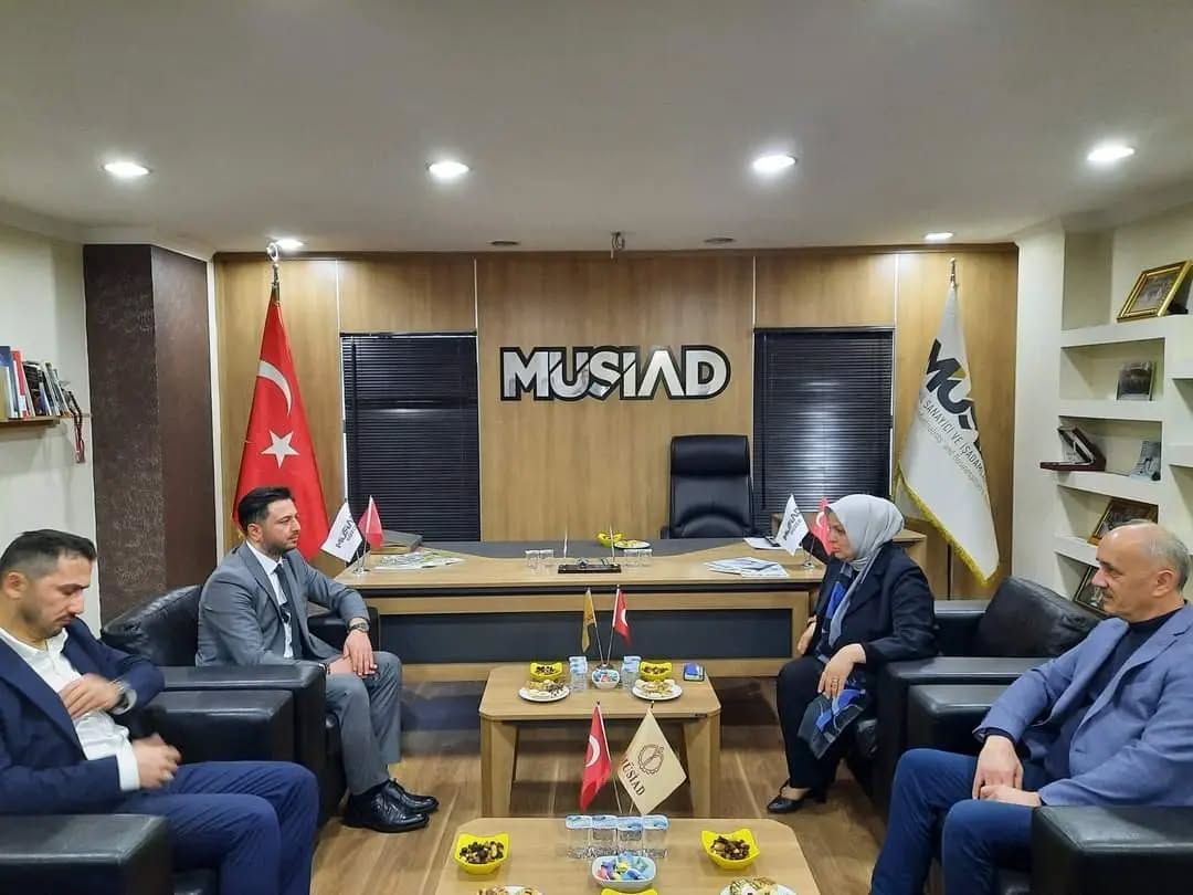Sayın Ayşe KEŞİR Derneğimizi Ziyaret Etti 
