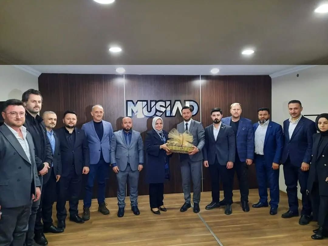 Sayın Ayşe KEŞİR Derneğimizi Ziyaret Etti 