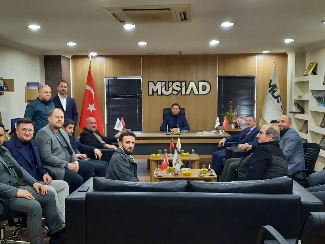Sayın Serhat GEÇTİM VE heyeti derneğimize ziyartte bulundular