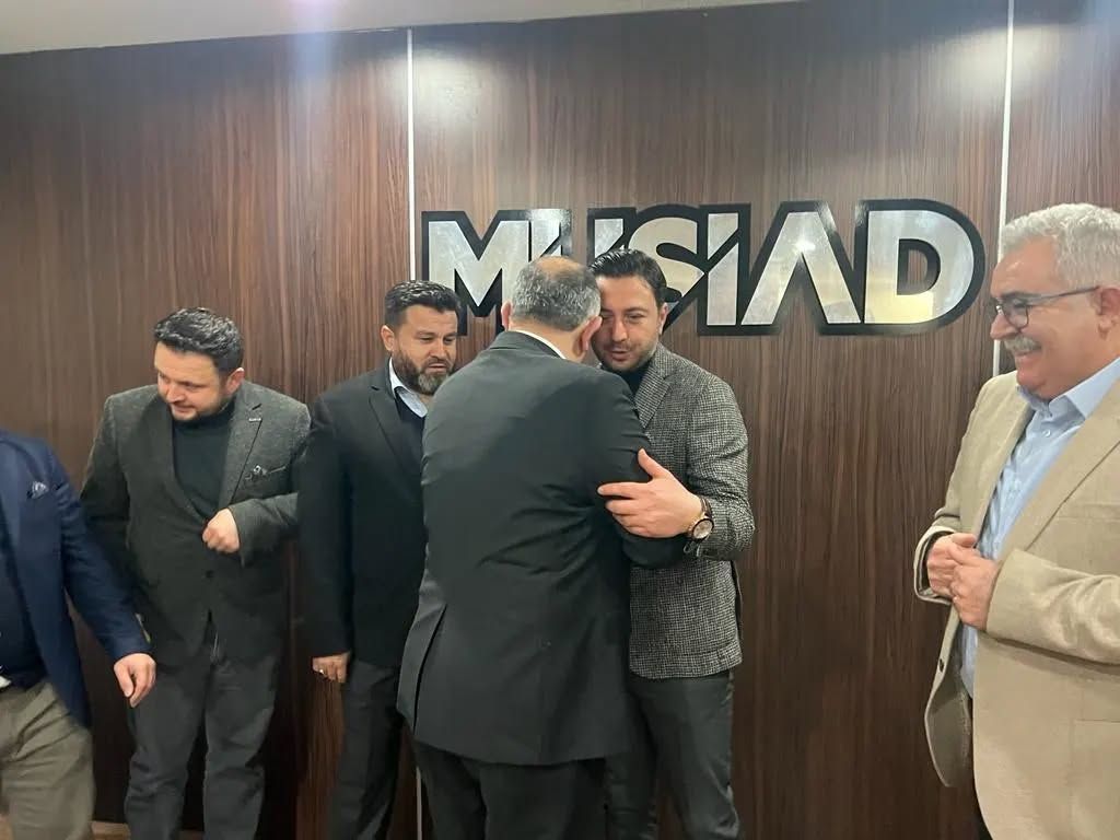 Sayın Erdoğan BIYIK ve Yönetim Kurulu Derneğimize ziyarette bulundular
