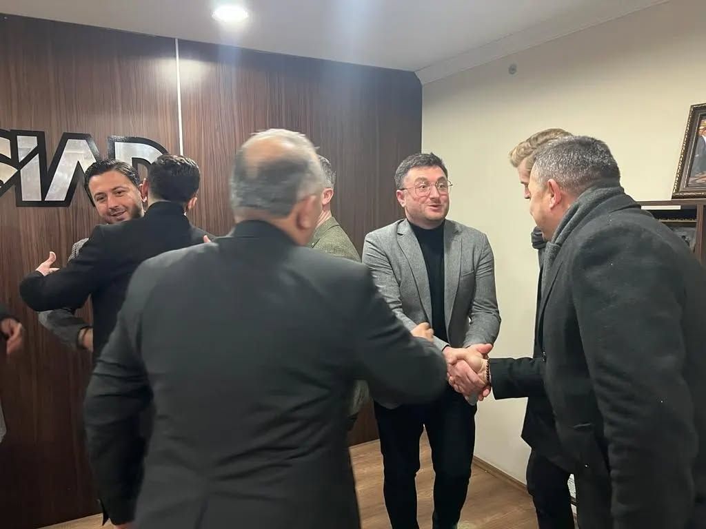 Sayın Erdoğan BIYIK ve Yönetim Kurulu Derneğimize ziyarette bulundular