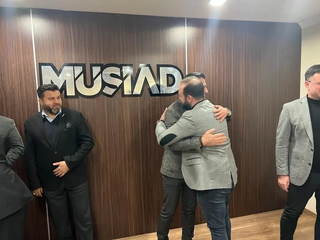 Sayın Erdoğan BIYIK ve Yönetim Kurulu Derneğimize ziyarette bulundular