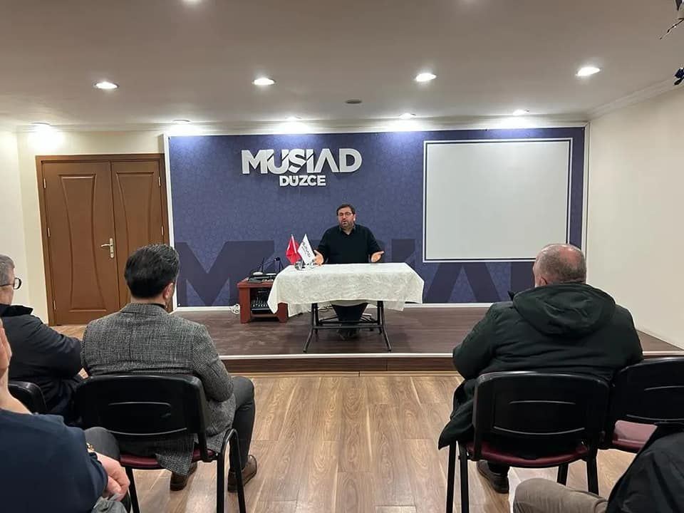 Doç.Dr Fatih ÖZÇELİK'in sunumu ile Düzcenin Tarihi konulu seminerimiz