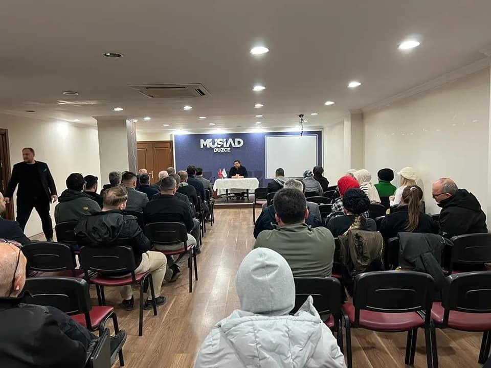 Doç.Dr Fatih ÖZÇELİK'in sunumu ile Düzcenin Tarihi konulu seminerimiz