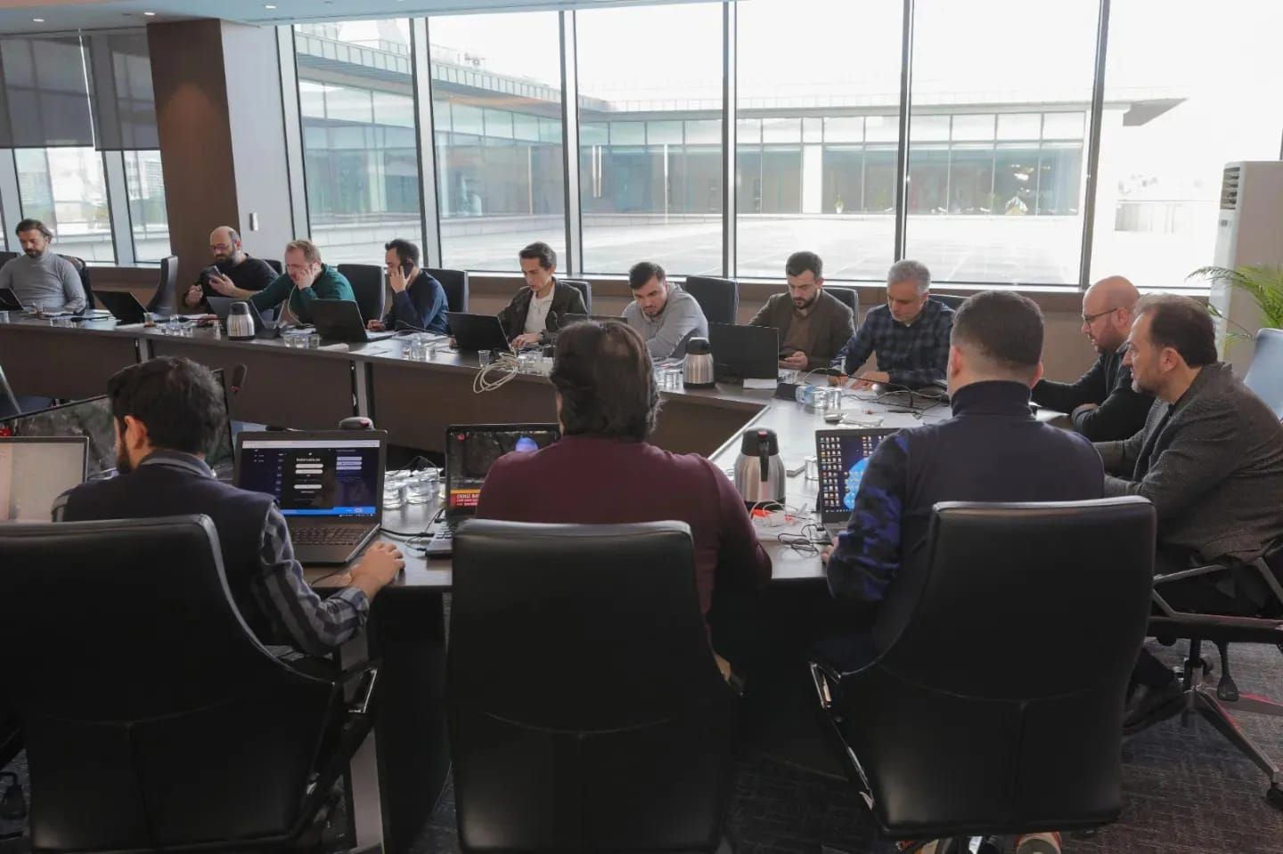 Genel Merkezimizin Kriz Masası çalışmalarına aralıksız devam ediyor