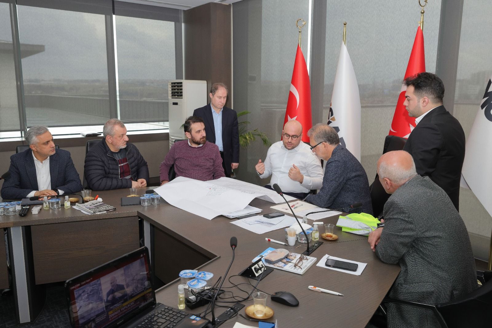 Genel Merkezimizin Kriz Masası, Afet Bölgelerine Acil Yardımları Ulaştırıyor