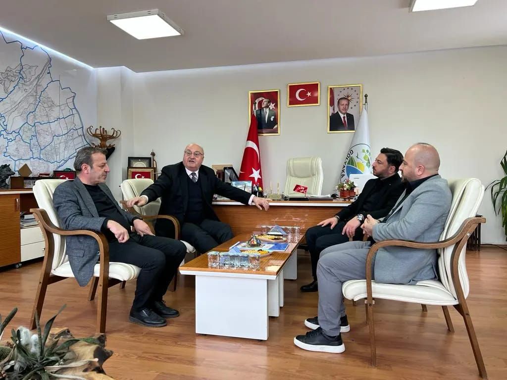 Üyemiz Gölyaka Belediye Başkanımız Sayın Yakup DEMİRCAN'ı ziyaret ettik