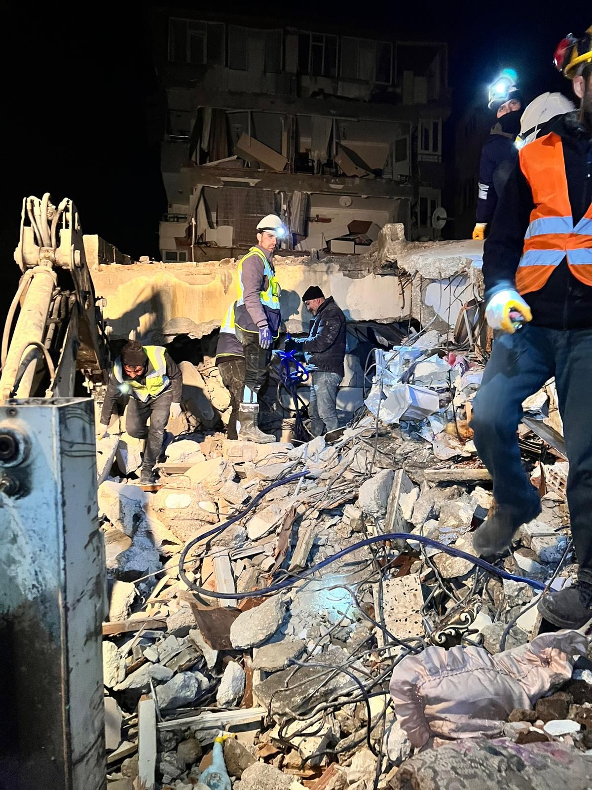 Arama Kurtarma Çalışmaları Devam Ediyor