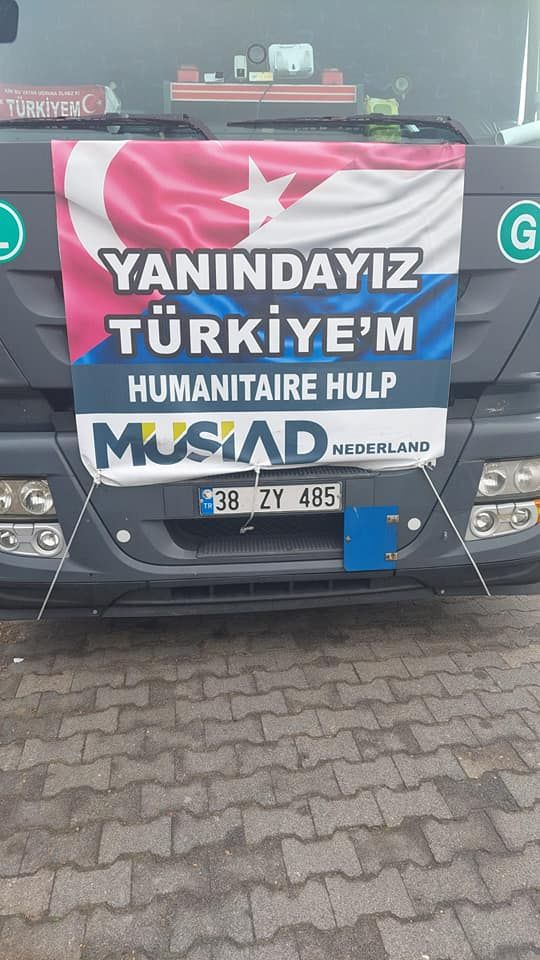 Hollanda ve Avusturya'dan Yardım Tırları Hatay ve Kahramanmaraş'ta