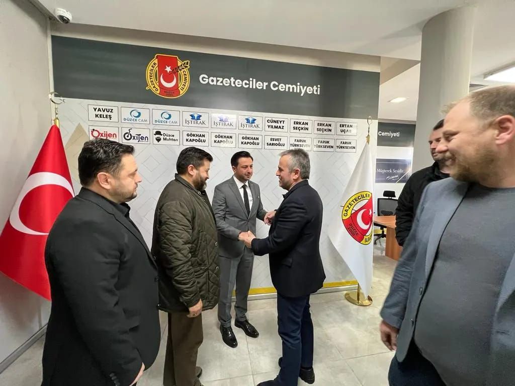 Düzce Gazeteciler Cemiyeti Başkanı Sayın İslam KELEŞ'i ziyaret ettik