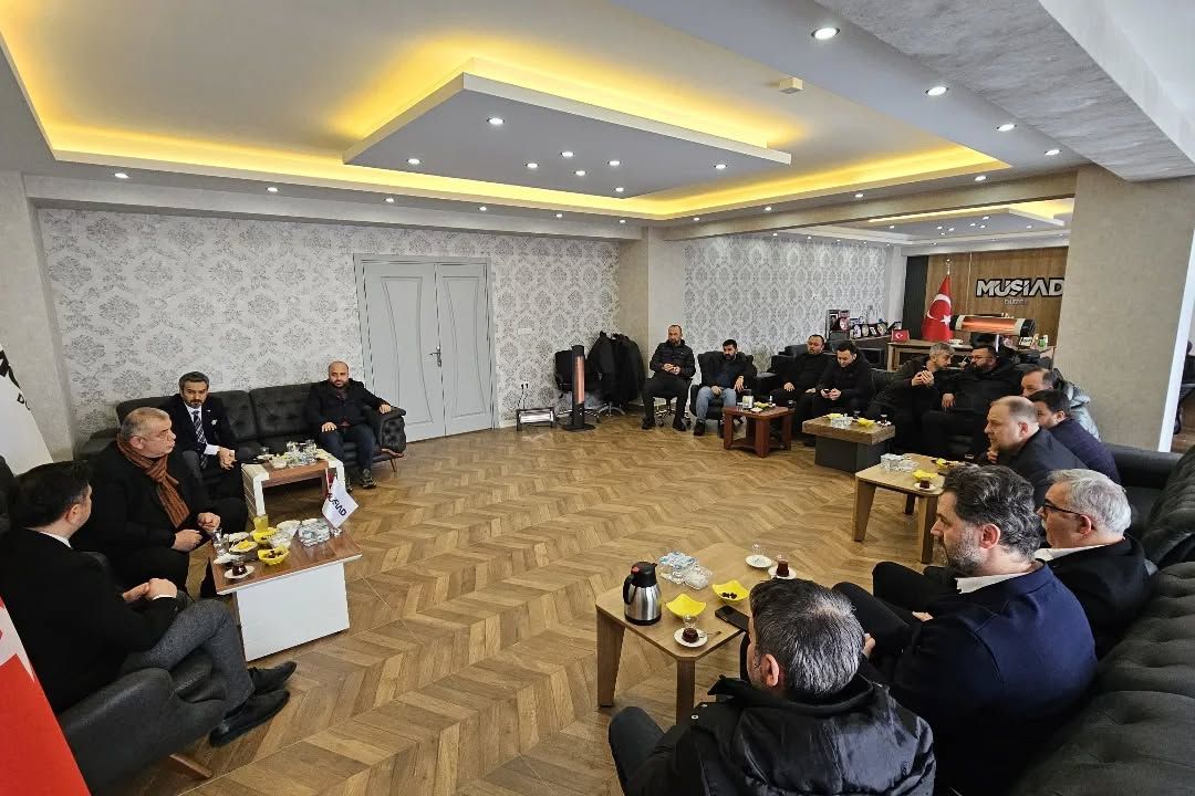 Sayın Erdoğan BIYIK ve Yönetim Kurulu Derneğimize ziyarette bulundular