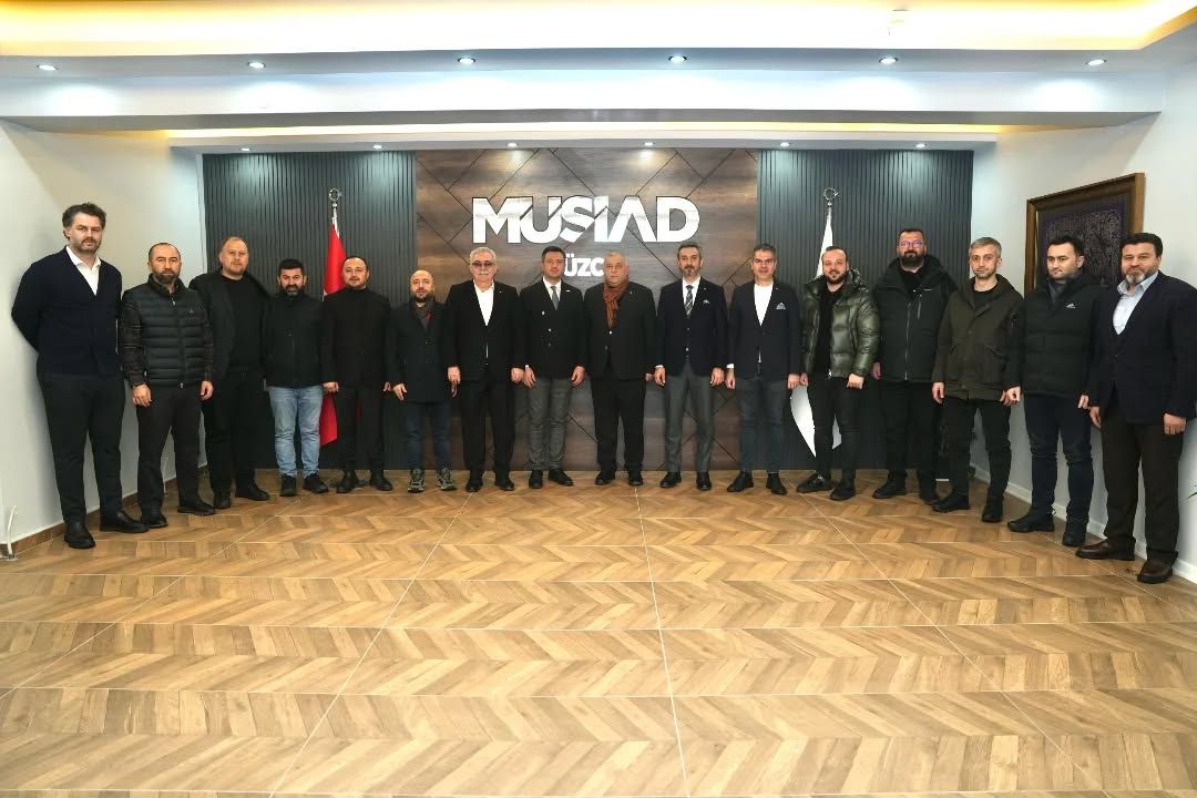 Sayın Erdoğan BIYIK ve Yönetim Kurulu Derneğimize ziyarette bulundular