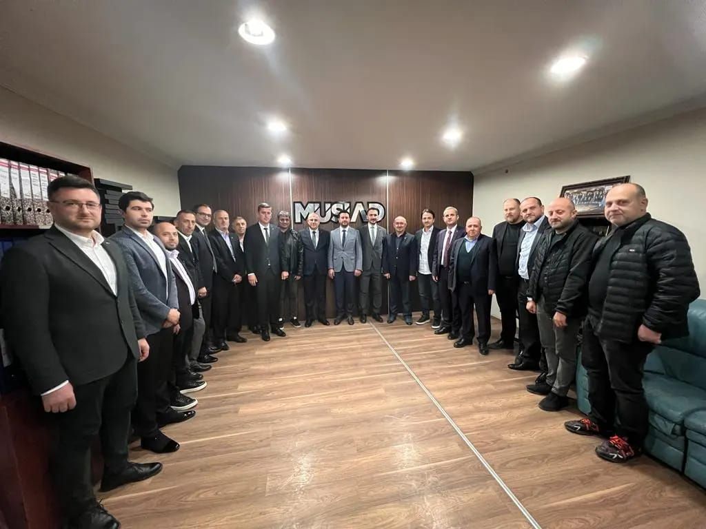  Ak Parti İl Başkanı Sayın Hasan ŞENGÜLOĞLU  ve Heyeti derneğimize ziyarette bulundular
