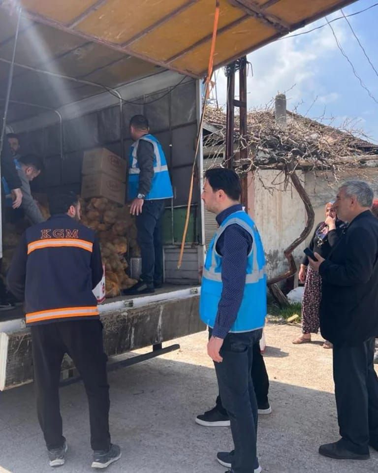 Hayata Destek Oluyoruz  Projemiz kapsamında 6. Şubatta depremi yaşayan Malatya ilimize ziyarette bulunduk