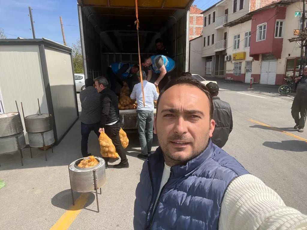 Hayata Destek Oluyoruz  Projemiz kapsamında 6. Şubatta depremi yaşayan Malatya ilimize ziyarette bulunduk