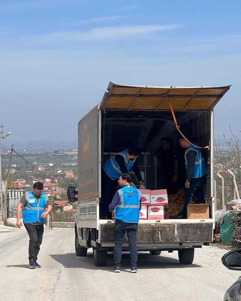 Hayata Destek Oluyoruz  Projemiz kapsamında 6. Şubatta depremi yaşayan Malatya ilimize ziyarette bulunduk