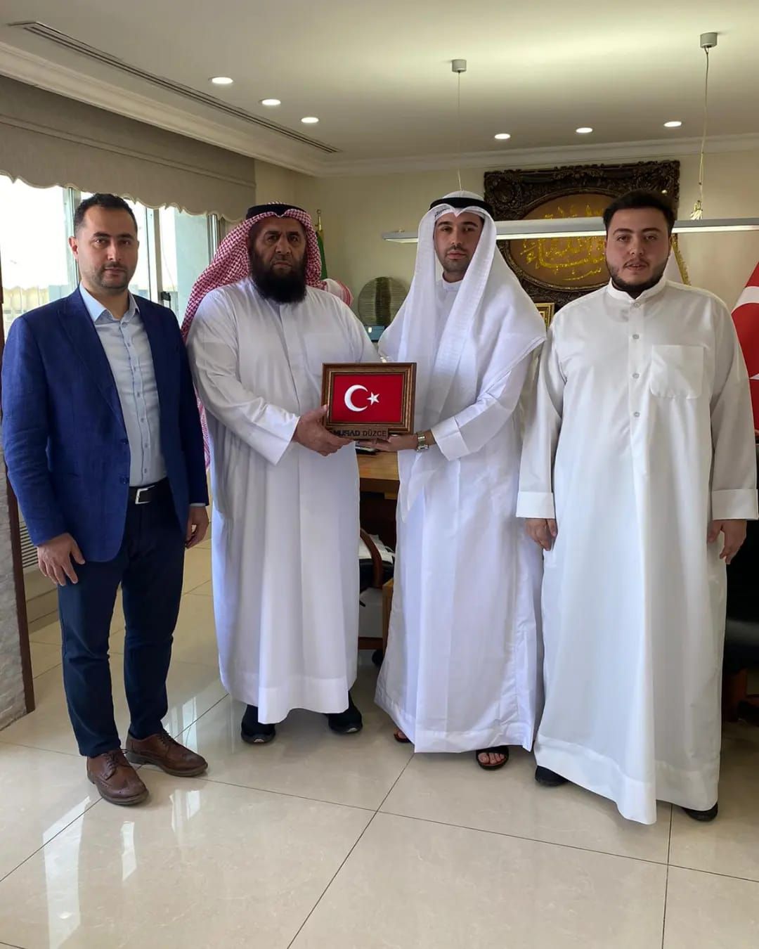 Kuwait MÜSİAD Şube Başkanı Sayın Edip GAZİ ve Yönetim Kurulu ve üyelerini ziyaret ettiler.