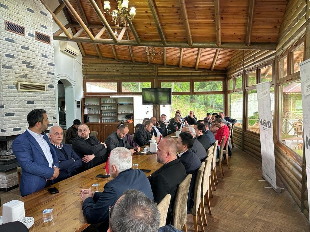 Güzeldere'de Unutulmaz Bir Buluşma: MÜSİAD Şubeleri Kenetlendi