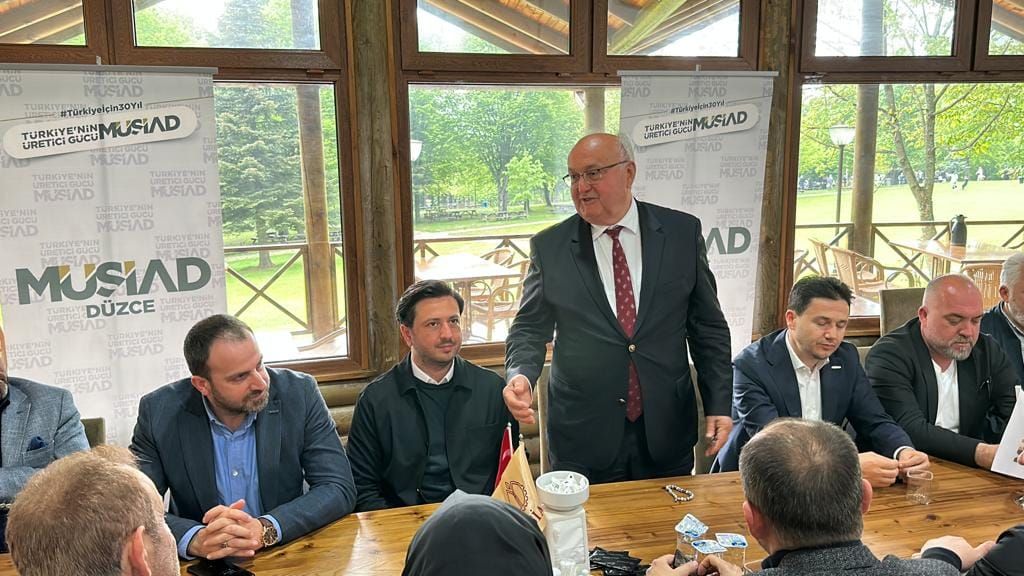 Güzeldere'de Unutulmaz Bir Buluşma: MÜSİAD Şubeleri Kenetlendi