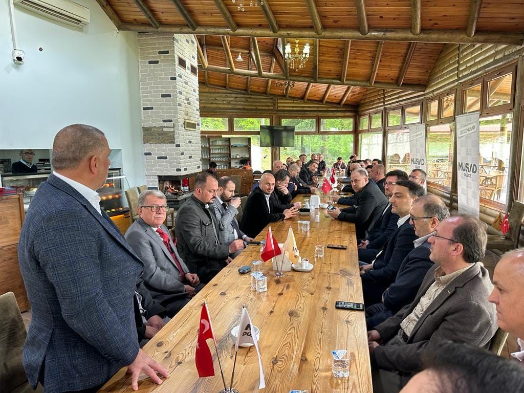 Güzeldere'de Unutulmaz Bir Buluşma: MÜSİAD Şubeleri Kenetlendi