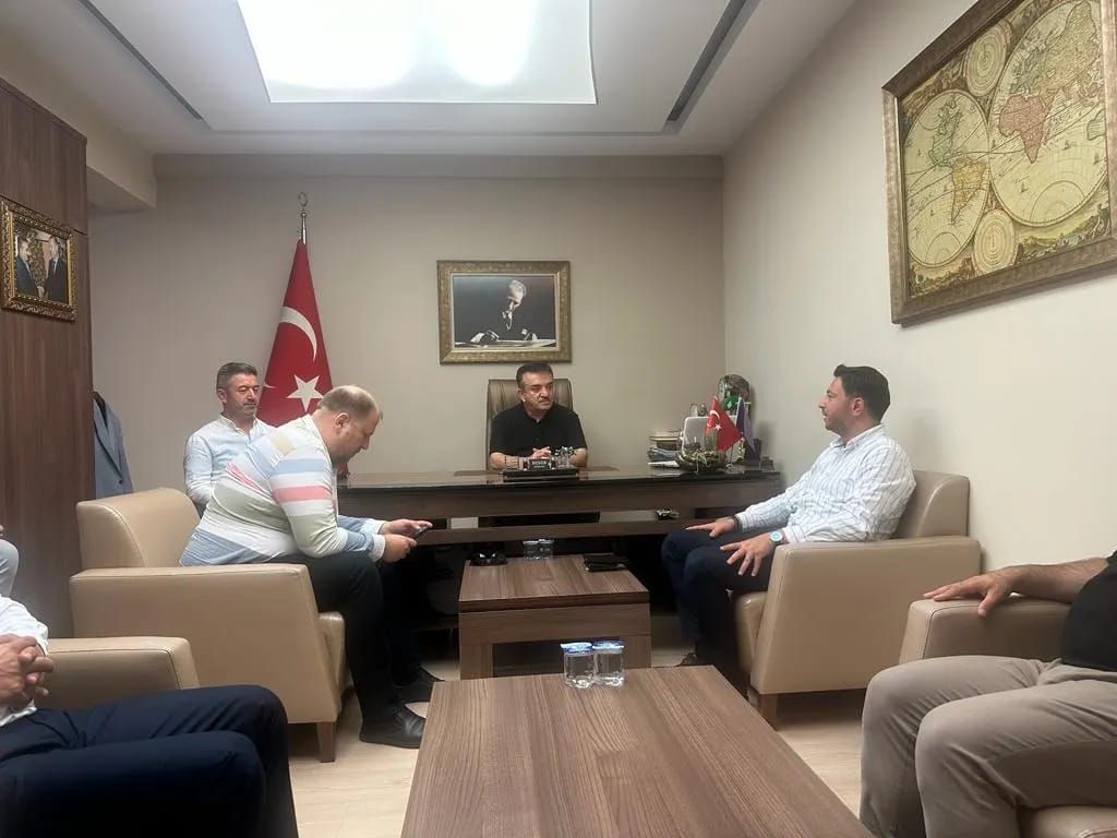 Esnaf ve Sanatkarlar Odası Başkanı Sayın Mustafa KAYIKÇI'yı ziyaret ettik