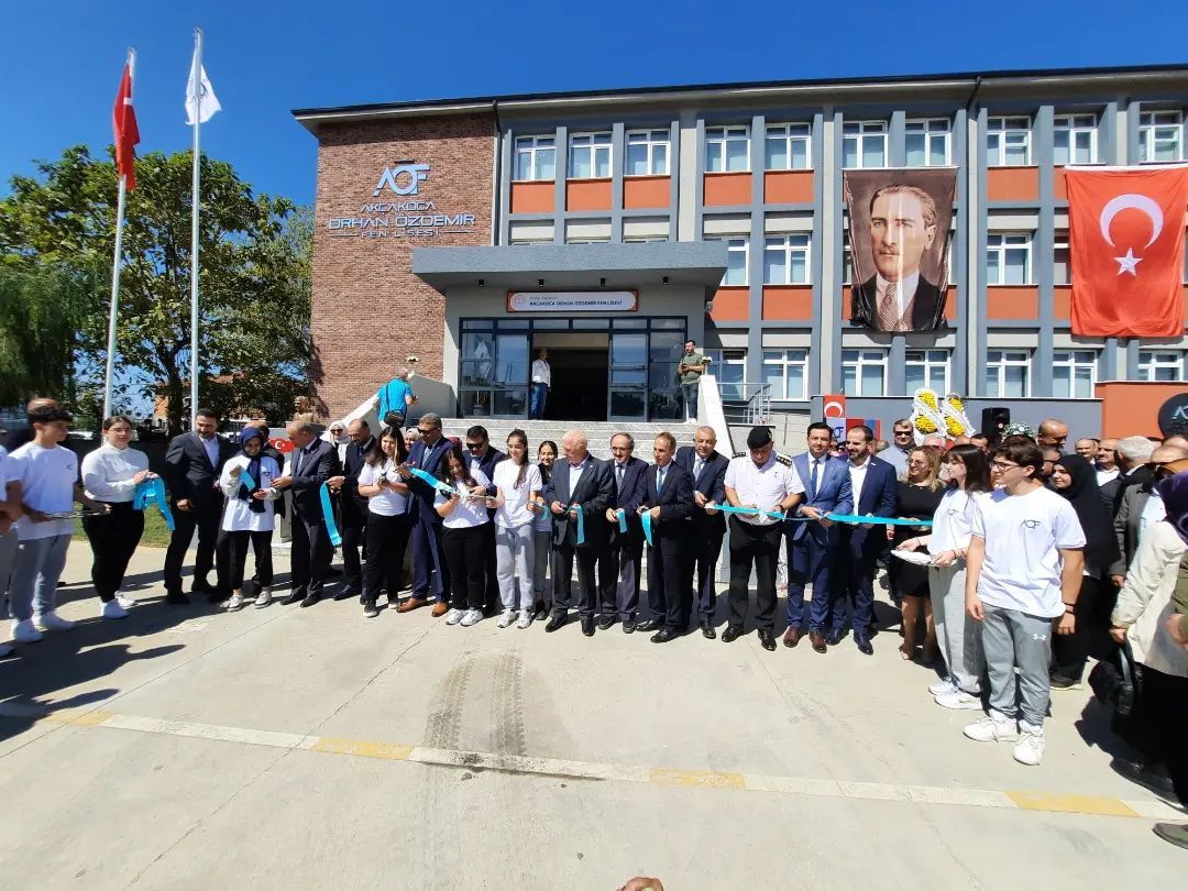 Akçakoca Orhan Özdemir Fen Lisesinin  açılışını gerçekleştirdik