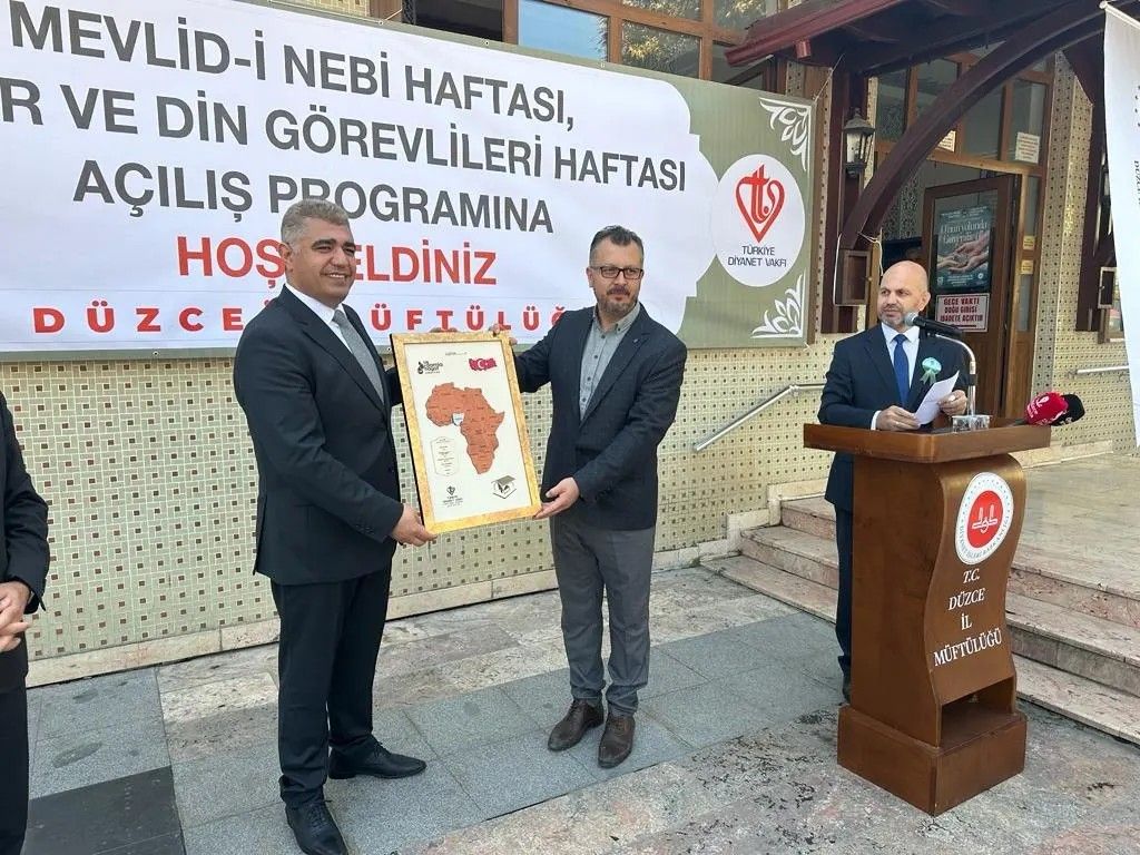 Mevlidi Nebi Haftası ile Camiler ve  Din Görevlileri Haftası açılış ve kutlama programını gerçekleştirdik