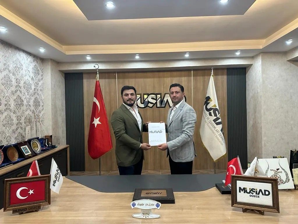 Voga Garaj Otomotiv Sanayi Limited Şirketi Sayın Gafur YAVUZ'un üyeliği kendisine ve derneğimize hayırlı olsun.