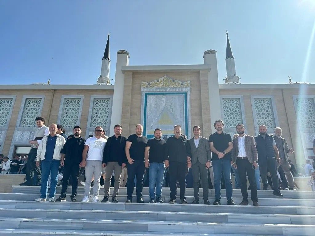  Düzce Üniversitesi İlahiyat Fakültesi Camii'nin  açılış törenine katılım sağladık