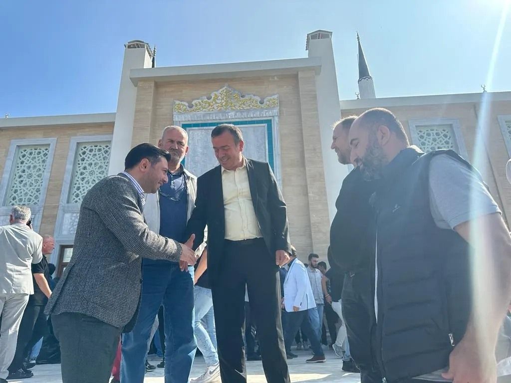  Düzce Üniversitesi İlahiyat Fakültesi Camii'nin  açılış törenine katılım sağladık