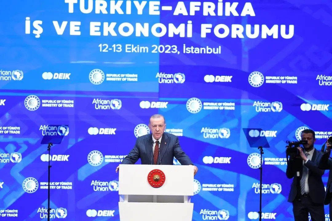 Türkiye-Afrika 4. İş ve Ekonomi Forumu programına Üyemiz Sayın Alparslan AKSU ile iştirak ettik.