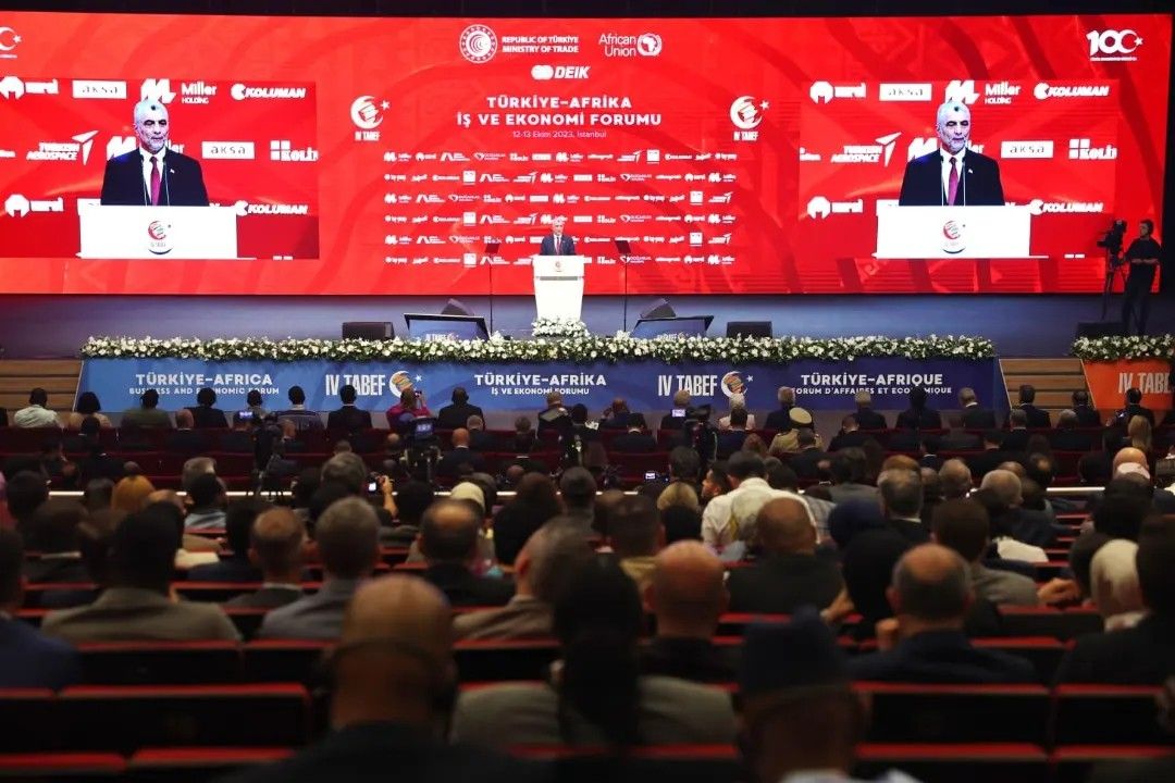 Türkiye-Afrika 4. İş ve Ekonomi Forumu programına Üyemiz Sayın Alparslan AKSU ile iştirak ettik.