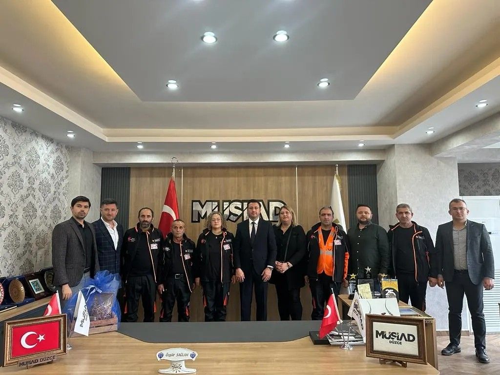 Bağımlılık ile Mücadele Arama Kurtarma ve Yardımlaşma Derneği Başkanı Sayın Nagehan YAVUZ ve Heyeti Derneğimize ziyarette bulundular